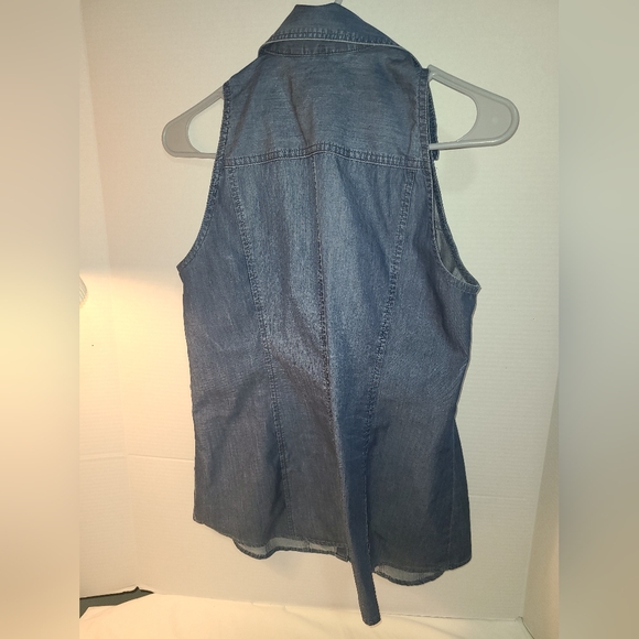 WHITE HOUSE BLACK MARKET WOMEN'S SIZE 4 GIRLHOOD CORE SLEEVELESS TOP - Picture 3 of 7